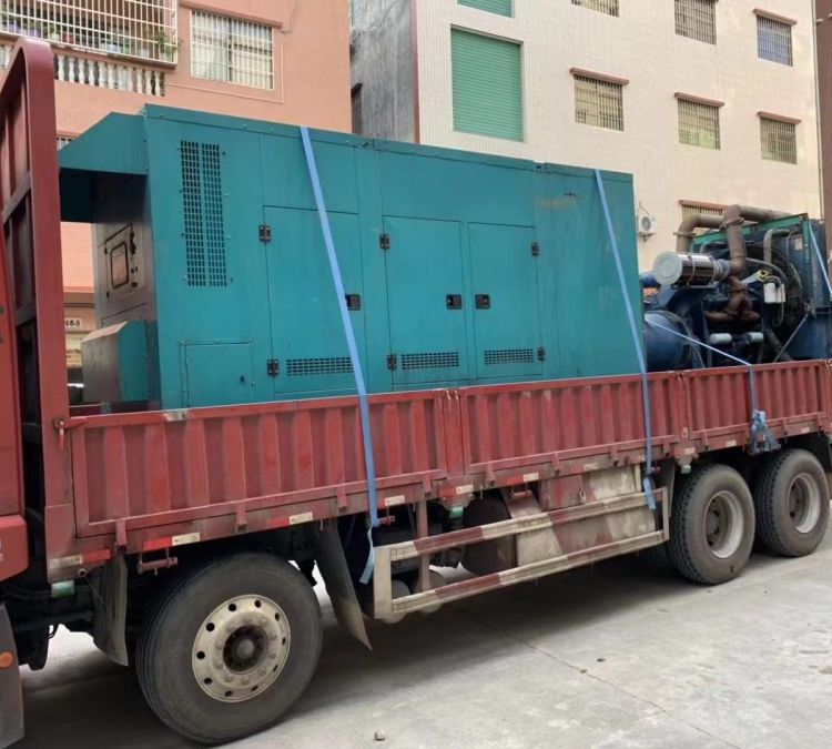 进贤如何在不同负载率下确保 400KW 柴油发电机组的正常运行？