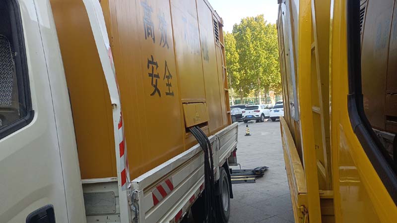 进贤如何判断柴油发电机组和UPS电源的切换时间是否符合要求？